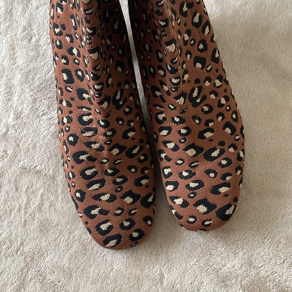 SILENT D Anthropologie Leopard Knit Sock Boots - Picture 4 of 12
